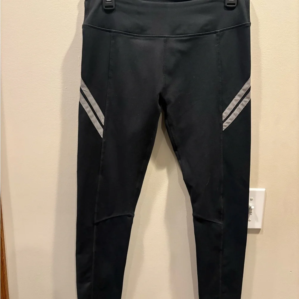 Fabletics reflective pants - Picture 3 of 4